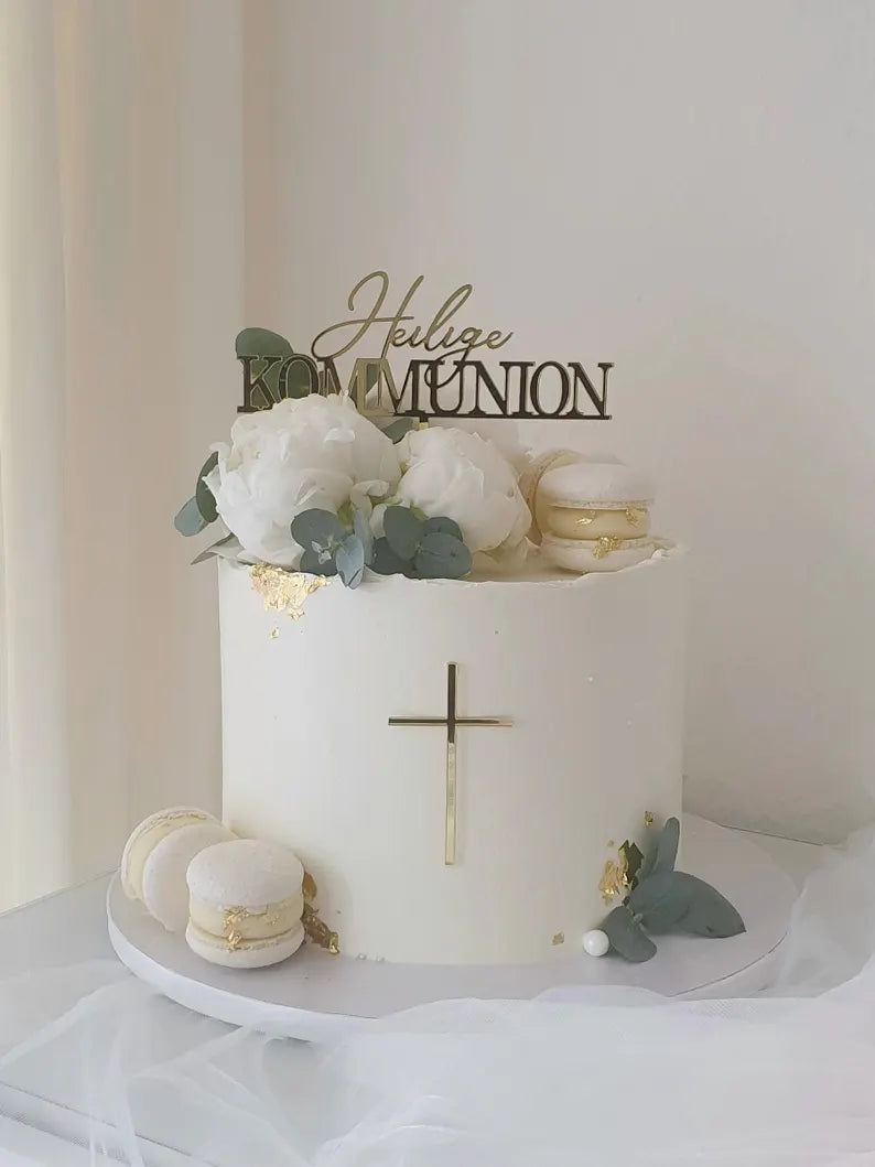 Heilige Kommunion mit Kreuz